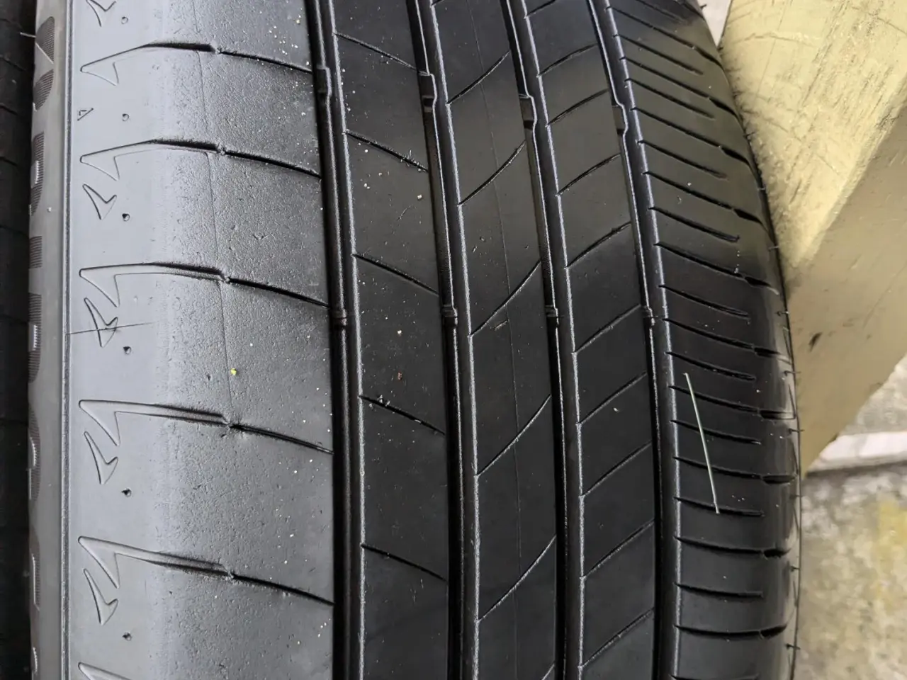 Billede 2 - Sommerdæk 235/55R19