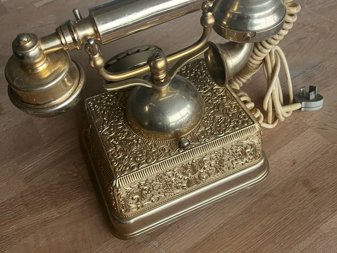 Billede 3 - Gammel telefon