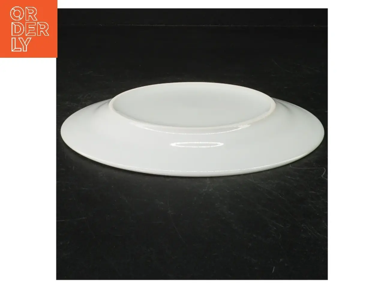 Billede 1 - Hvid tallerken (str. 19,5 cm)