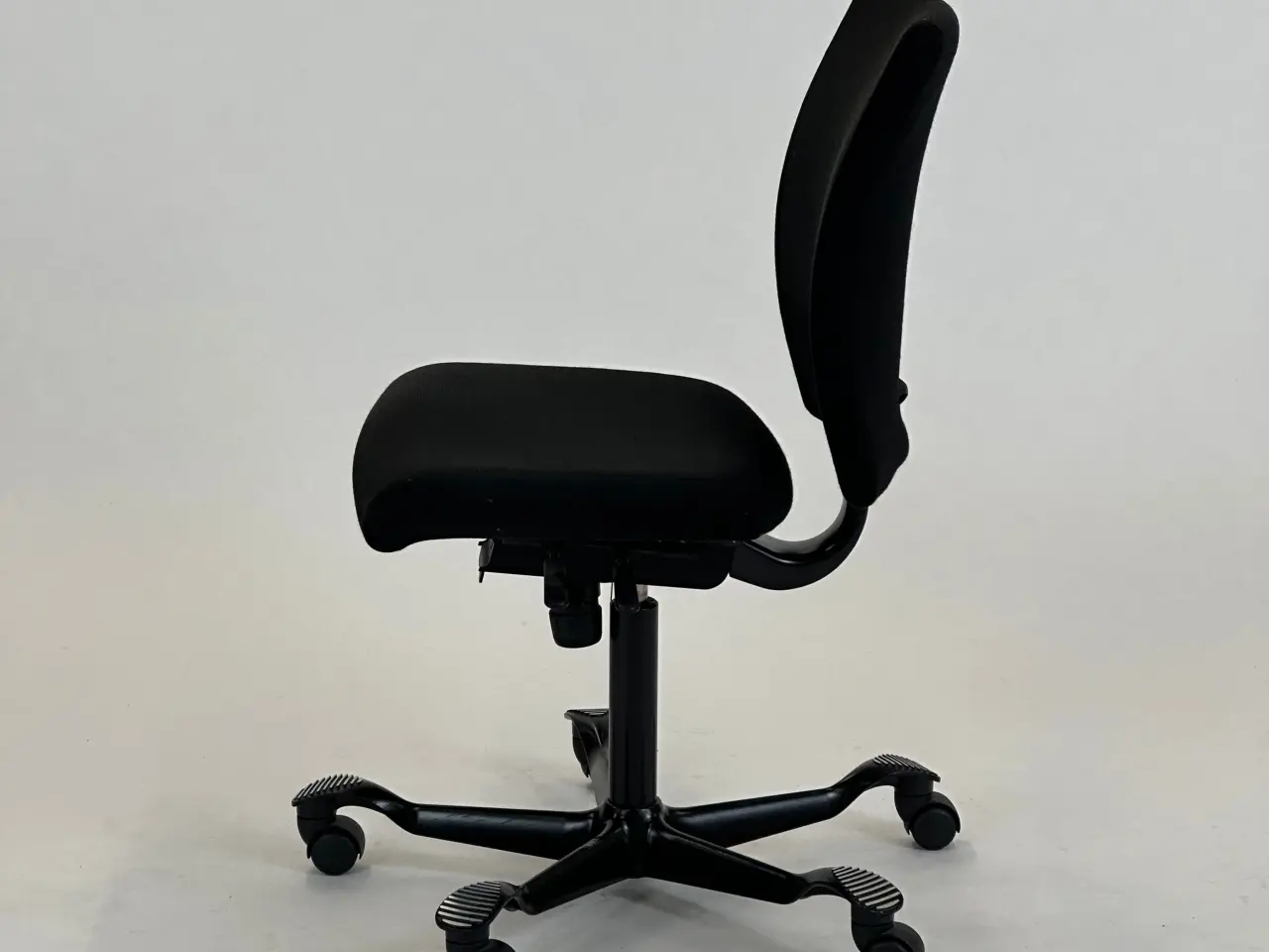 Billede 4 - HÅG H04 4200 Kontorstol – Sort 200 mm