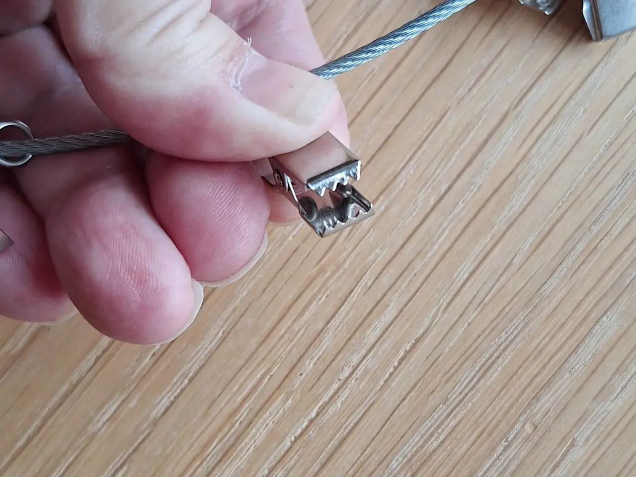 Billede 4 - Wire med sugekopper