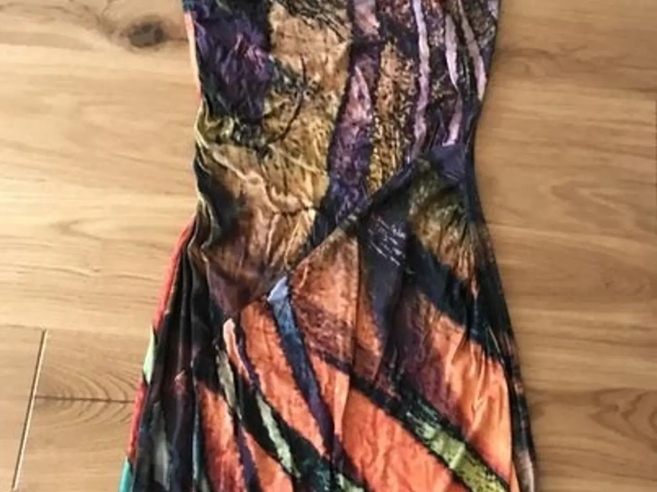 Billede 2 -  MAXI - river island-,i blødt stech stof. Str: 36