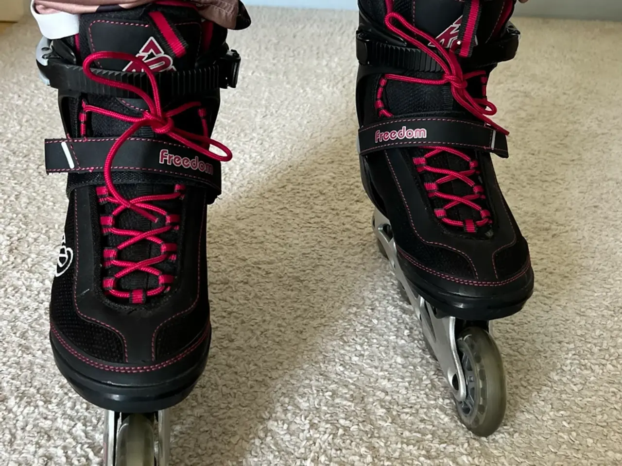 Billede 1 - K2 Freedom rulleskøjter str 40 sort/pink
