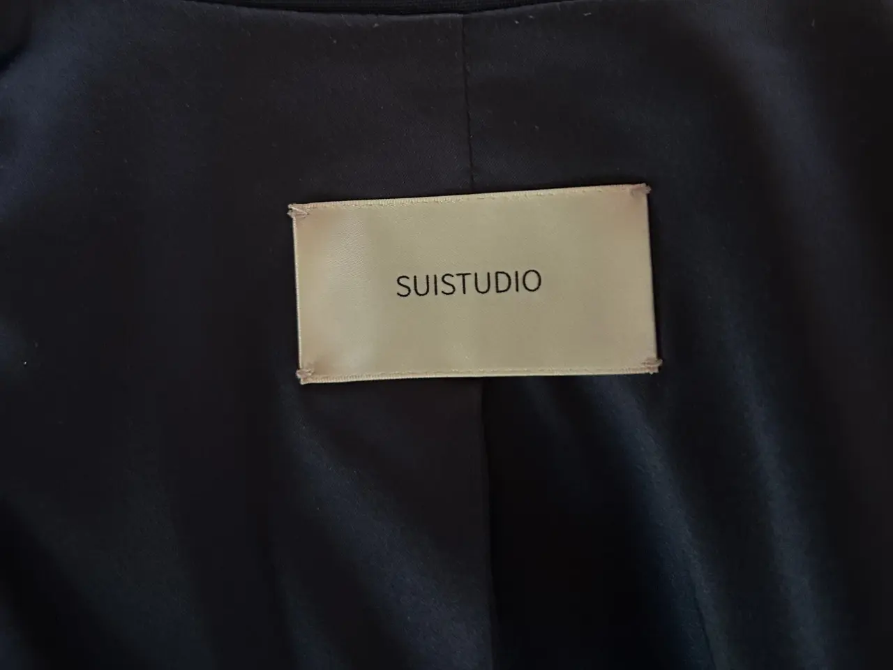 Billede 4 - Super flot jakkesæt til kvinder. 