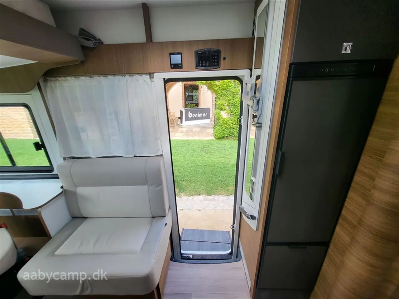 Billede 12 - 2024 - Benimar Amphitryon 967   Top model Fra Benimar med Alde Centralvarme