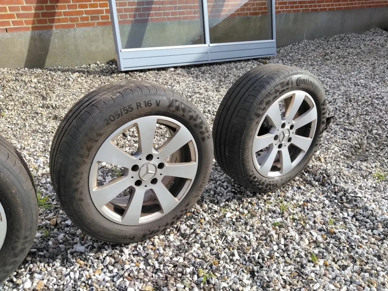 Billede 3 - Fine Mercedes følge med gode dæk