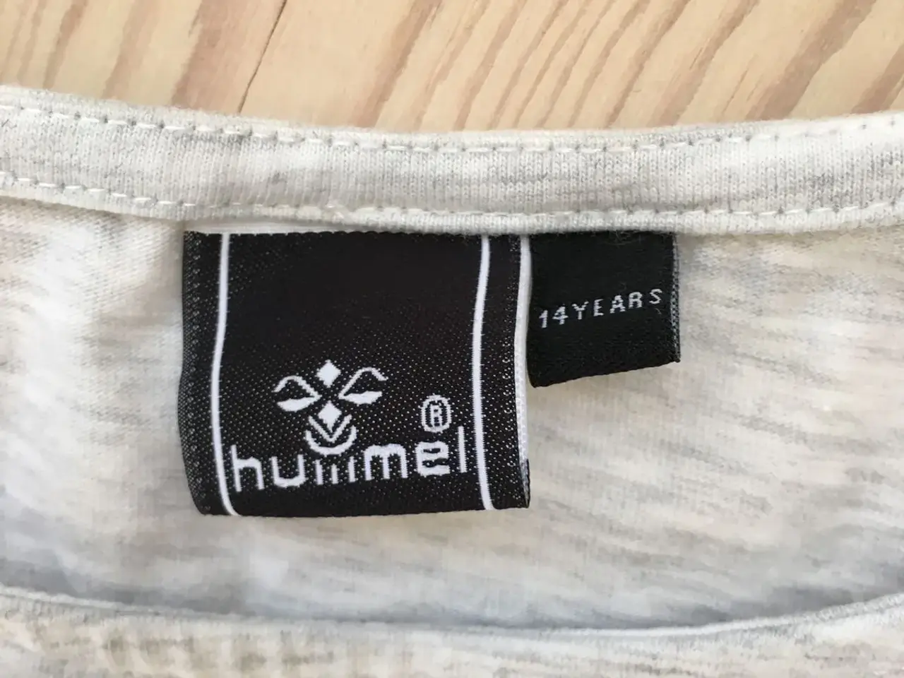 Billede 2 - Hummel bluse
