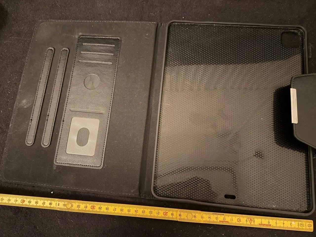 Billede 2 - Sort cover til iPad Pro 12,9" – med kortlommer