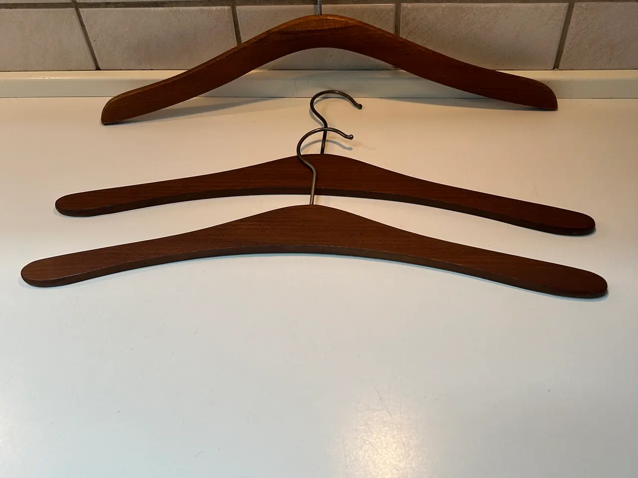 Billede 2 - 6 stk Teak bøjler, Vintage
