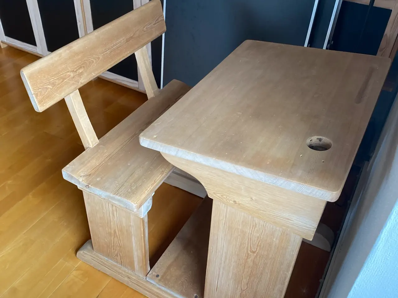 Billede 1 - Smuk gammel skolepult
