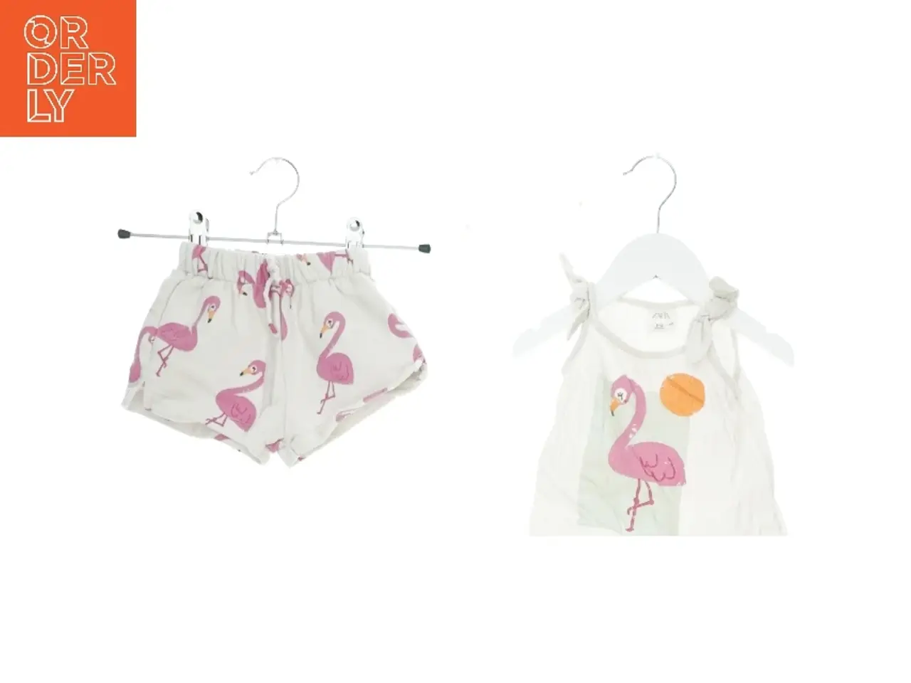 Billede 1 - Børne shorts og trøje fra Zara (str. 80 cm)