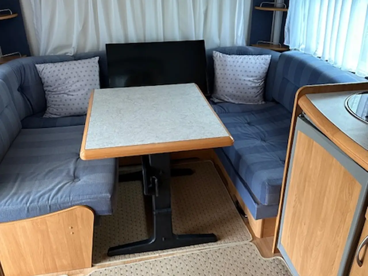 Billede 6 - Campingvogn Hobby 460 Excelent Easy Årgang 2003