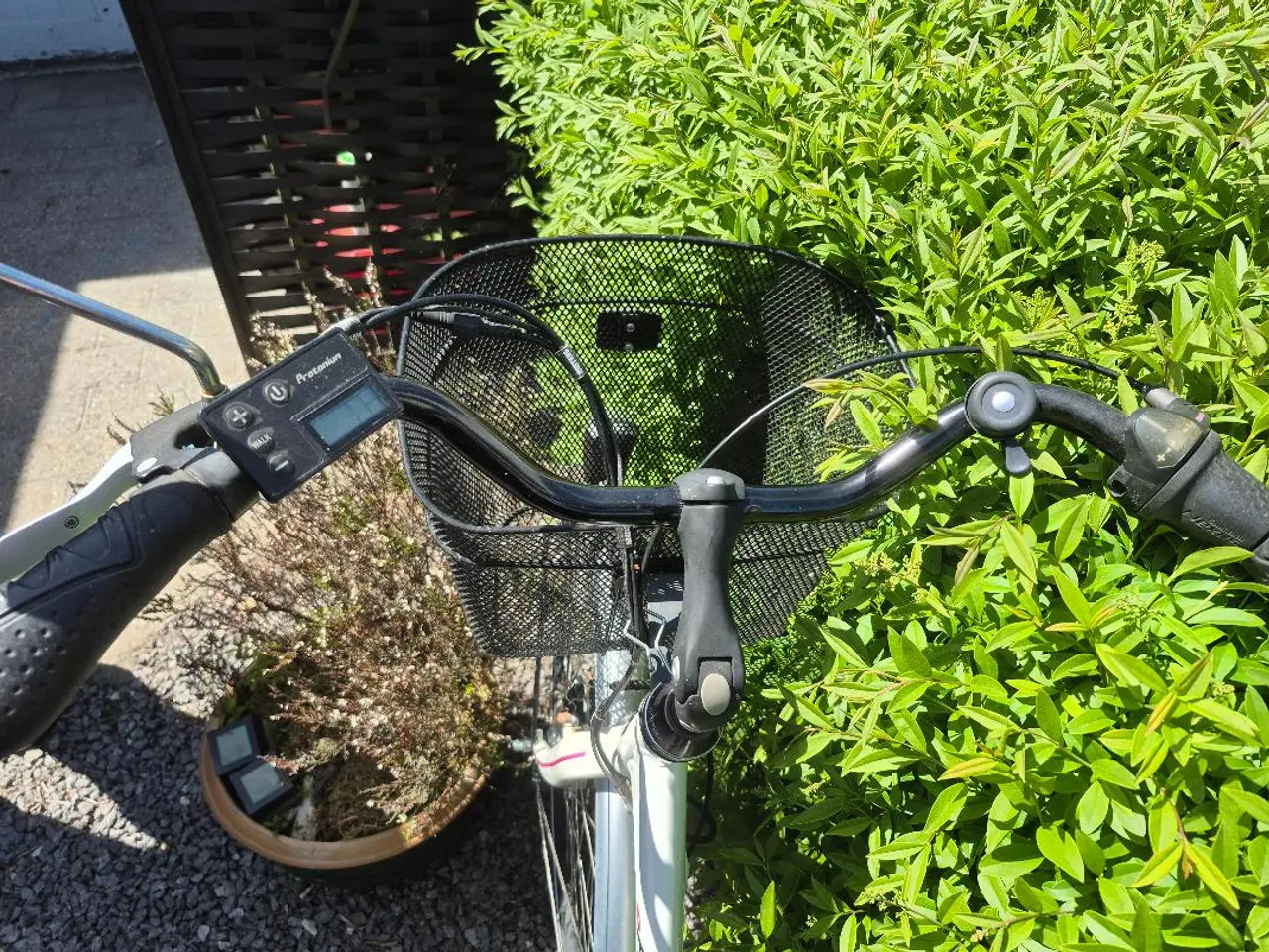 Billede 2 - Fin og velkørende el-cykel