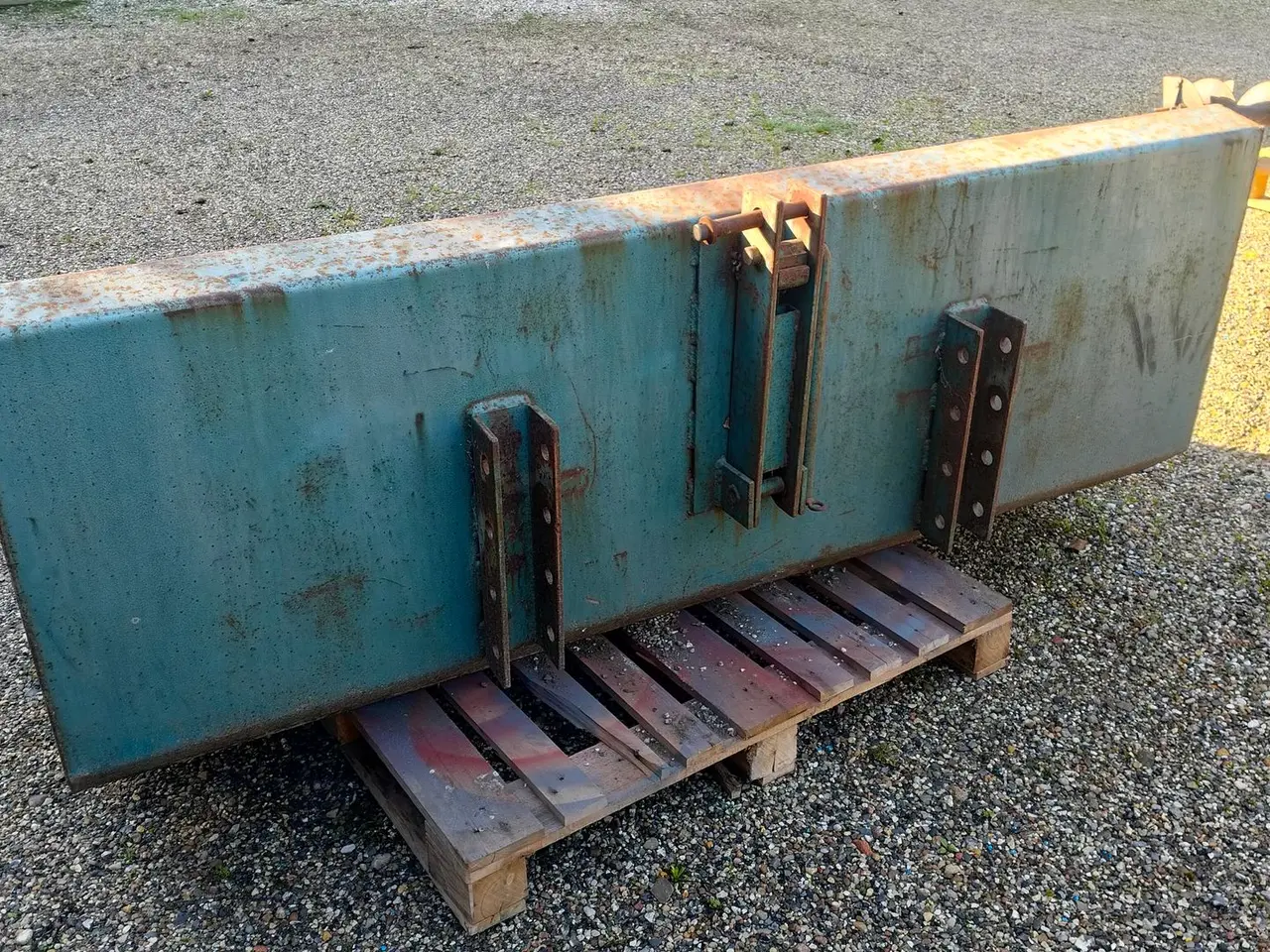 Billede 2 - - - - bagskuffe brede 2 meter