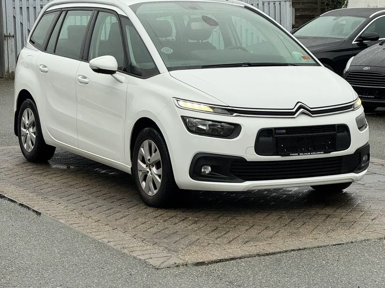 Billede 3 - Citroën Grand C4 Picasso 1,2 PureTech Funky start/stop 130HK 6g