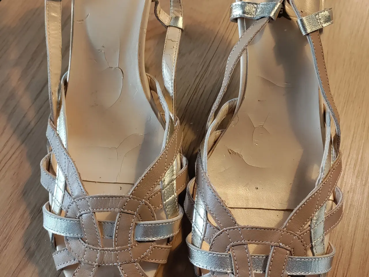 Billede 5 - Flotte Skind Sandaler
