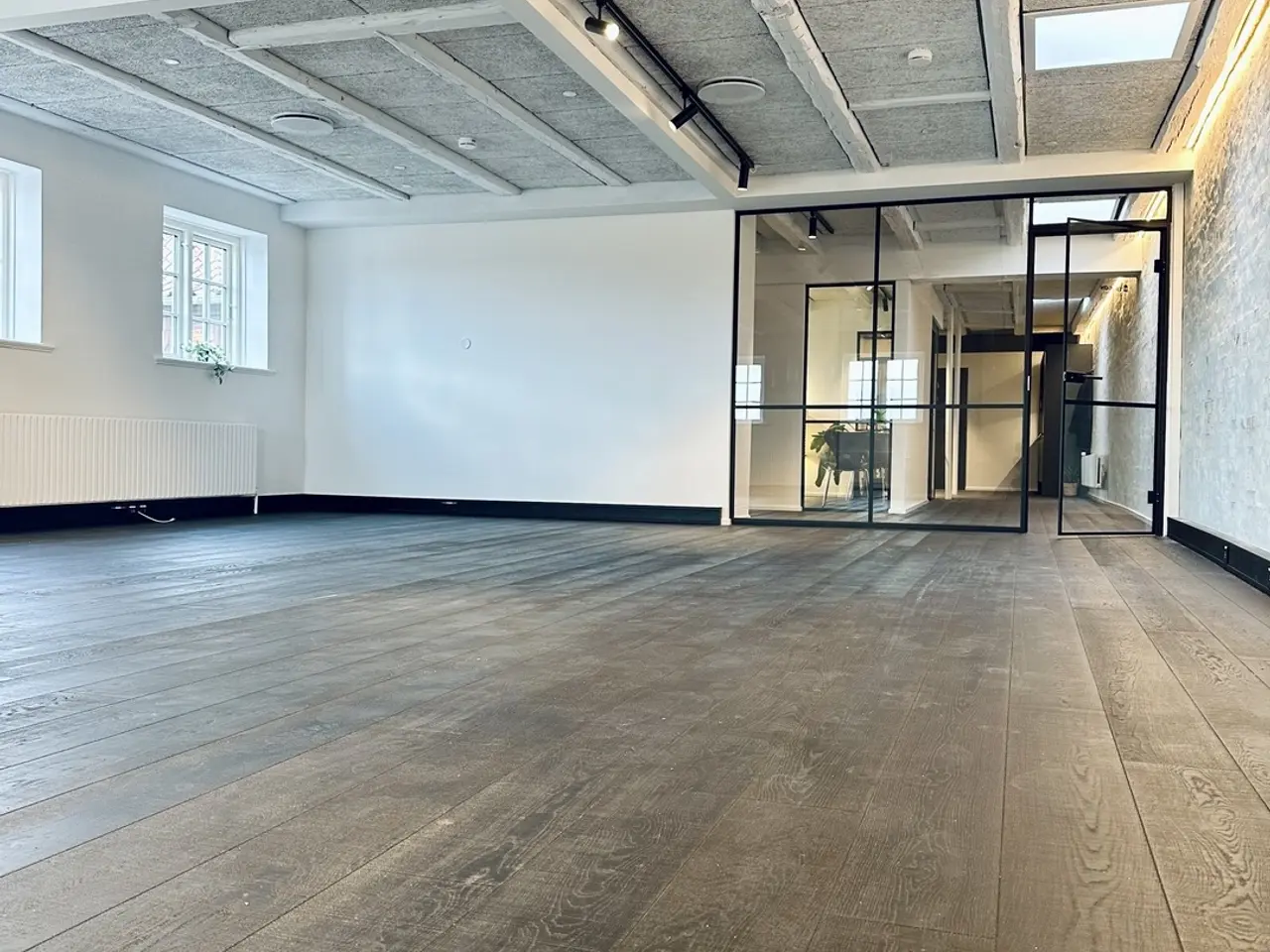 Billede 9 - Kontor centralt i Randers udlejes! 📢
