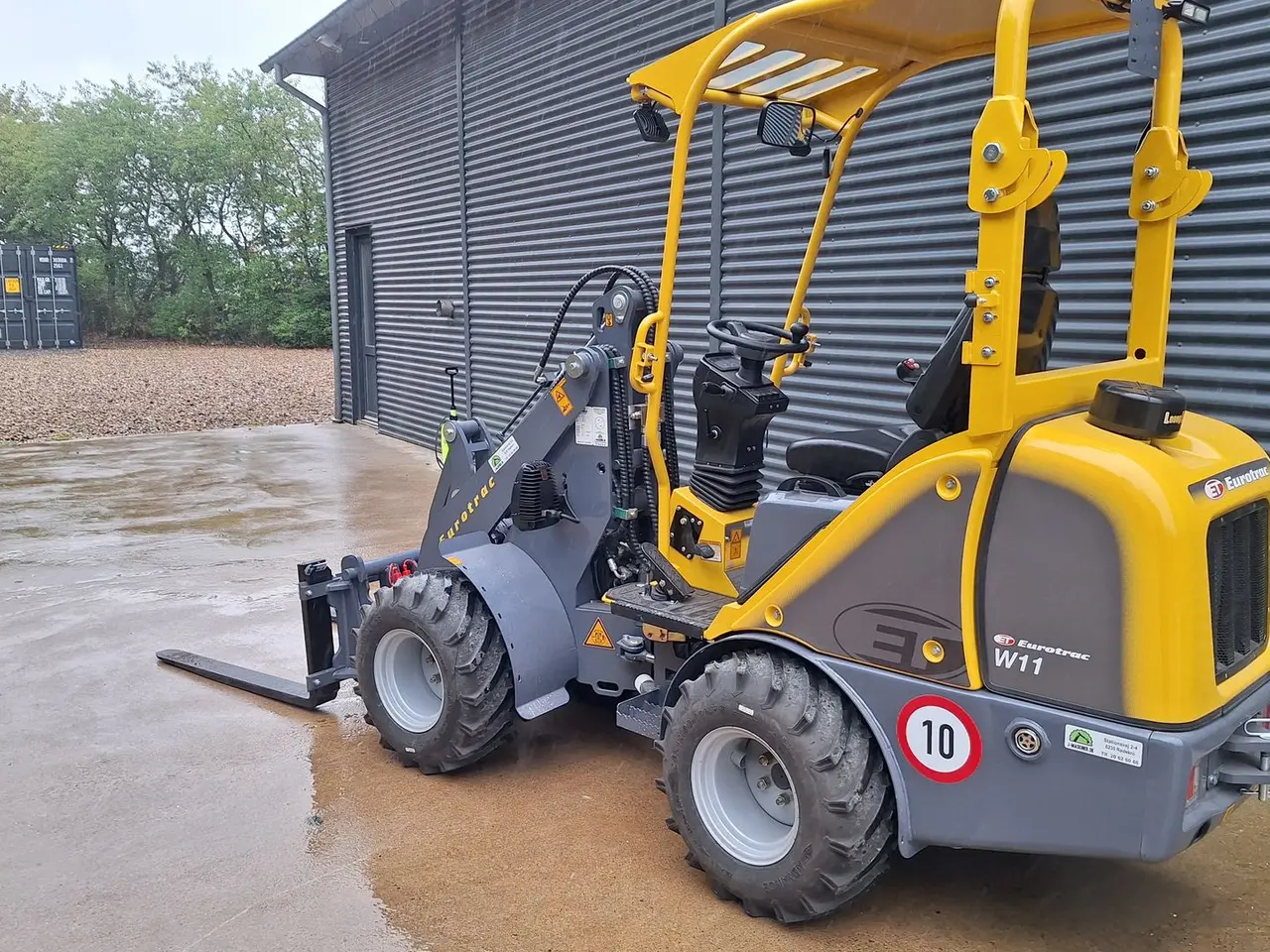Billede 3 - Eurotrac W11 mellem arm