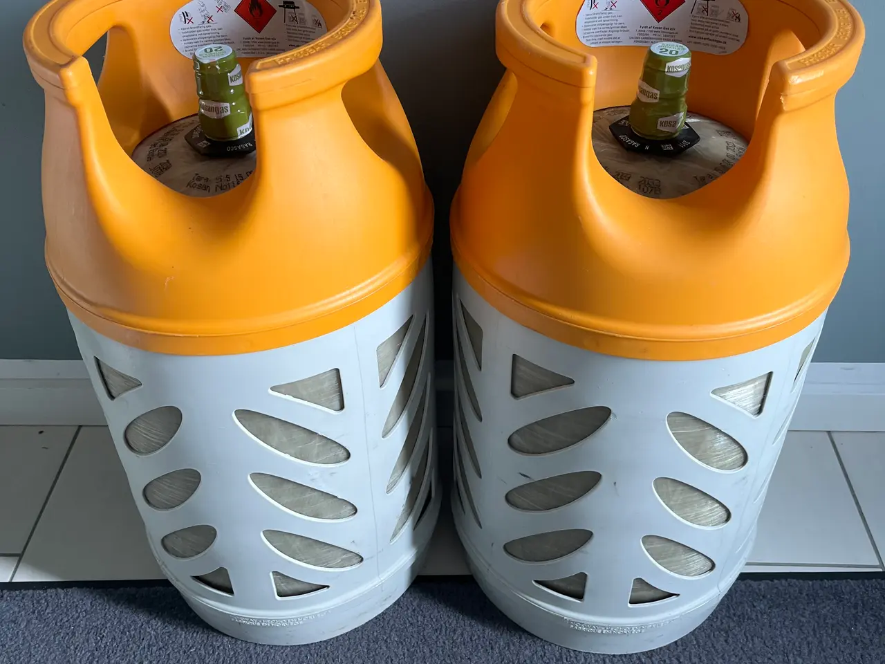 Billede 2 - Fuld kosangas 10 kg letvægtsflaske