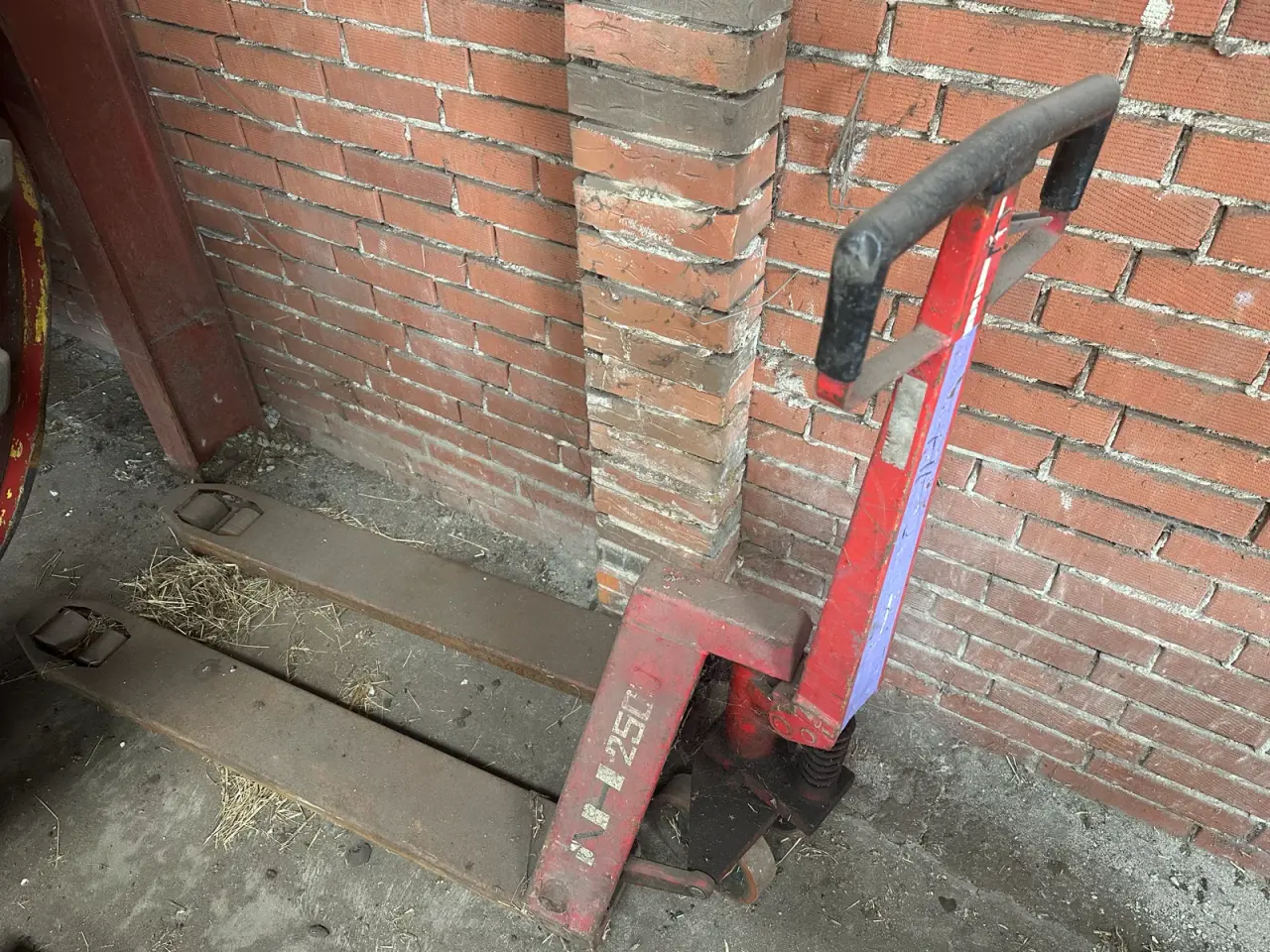 Billede 1 - Pallevogn kan ikke løfte