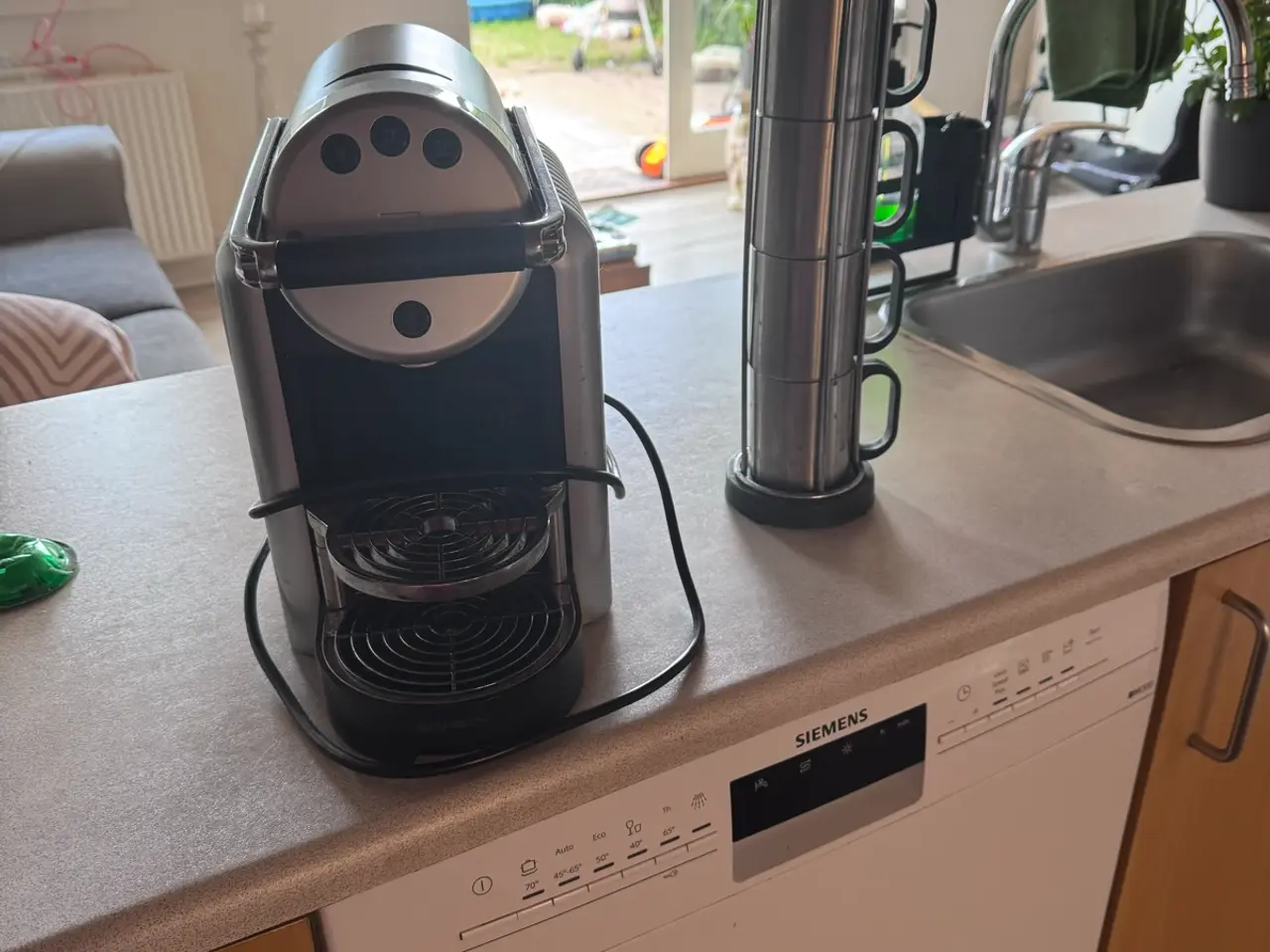 Billede 3 - Nespresso Zenius Med kopper og kapsler