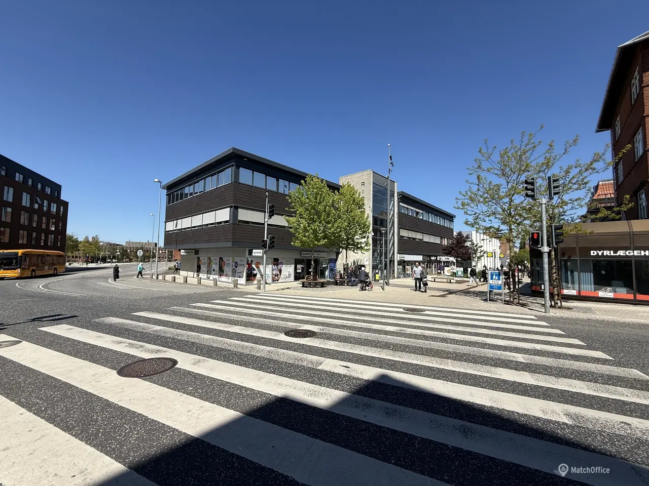 Billede 2 - KONTORLOKALER I CENTRUM AF BALLERUP