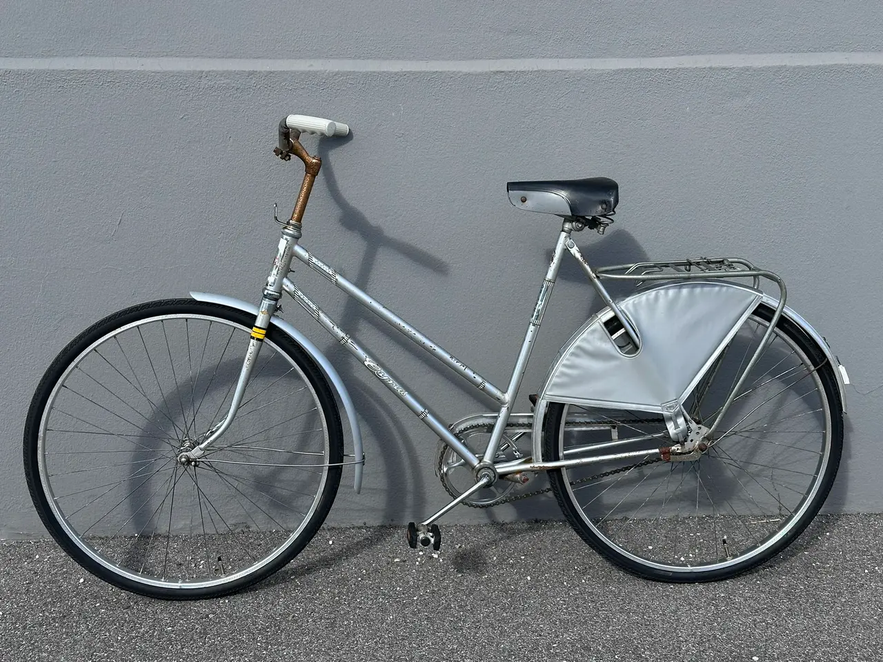 Billede 4 - Flot grå retro damecykel, Cyrus Deluxe