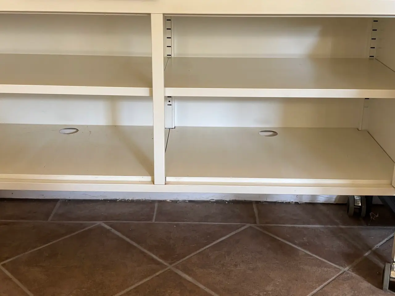 Billede 3 - IKEA PS Skab, hvid, 119x63 cm