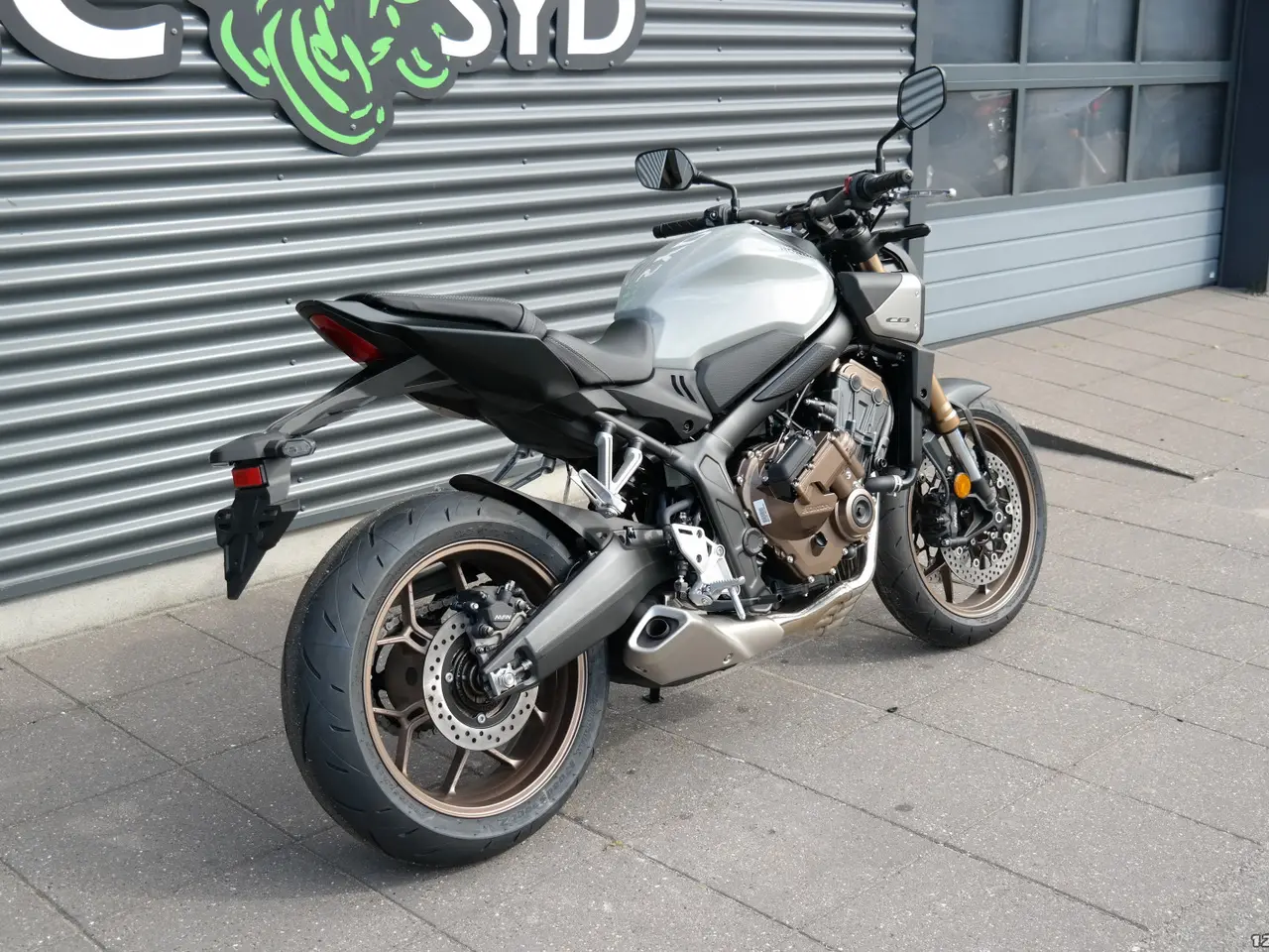 Billede 3 - Honda CB 650 RC MC-SYD BYTTER GERNE