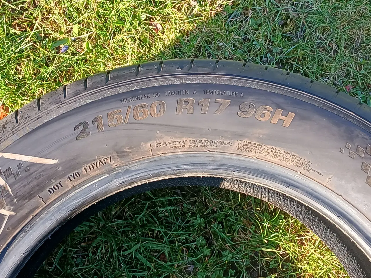 Billede 2 - Sommerdæk kun kørt 2000 km 