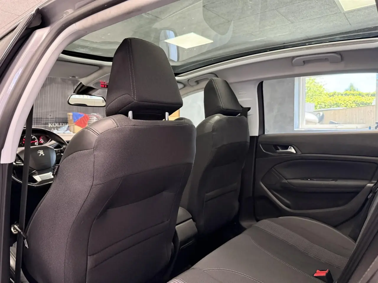Billede 14 - Peugeot 308 1,6 BlueHDi Allure+ 120HK 5d