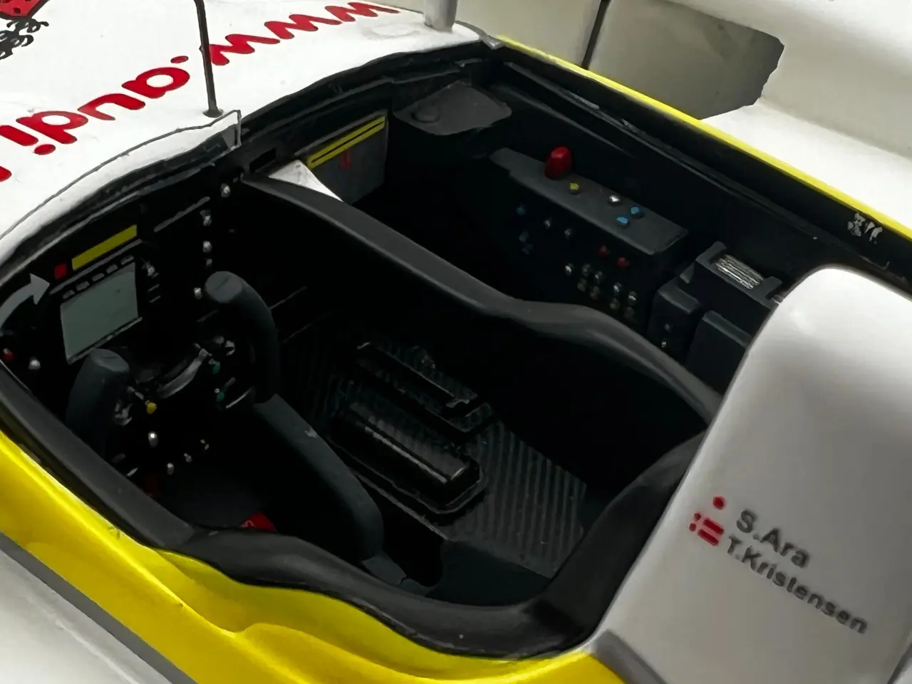 Billede 7 - 2003 Audi R8 #25 - Tom K - 1000km SPA - 1:18