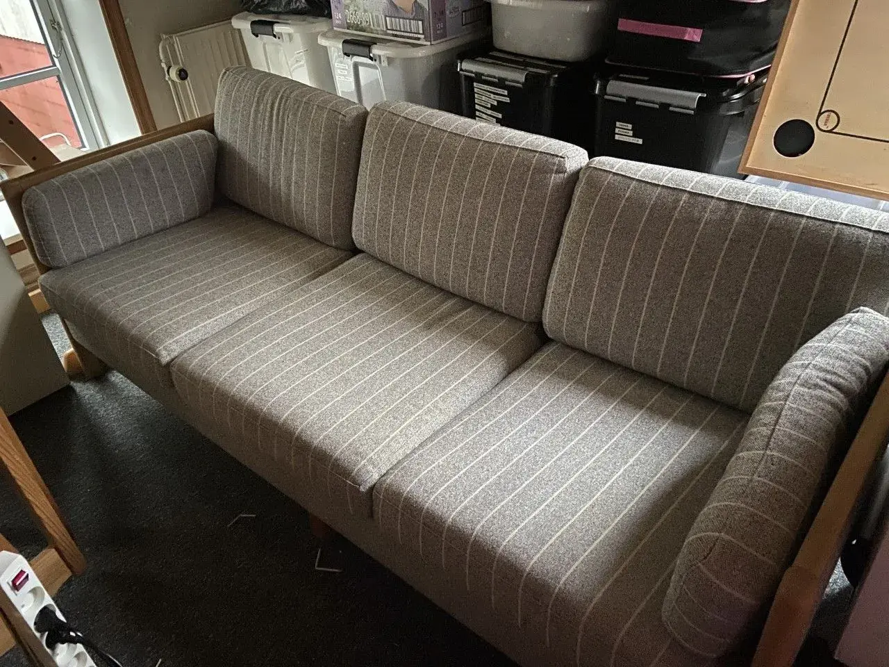 Billede 1 - 3 pers. sofa i bøg/stof + evt. tilkøb af 2 pers.
