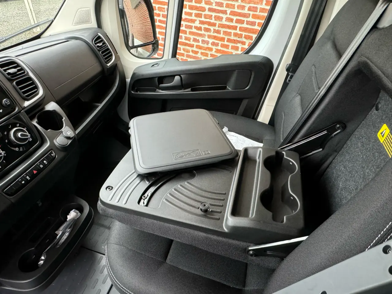 Billede 10 - Opel Movano 35 L2H2 2,2 BlueHDi Enjoy+ EAT8 140HK Van 8g Aut.