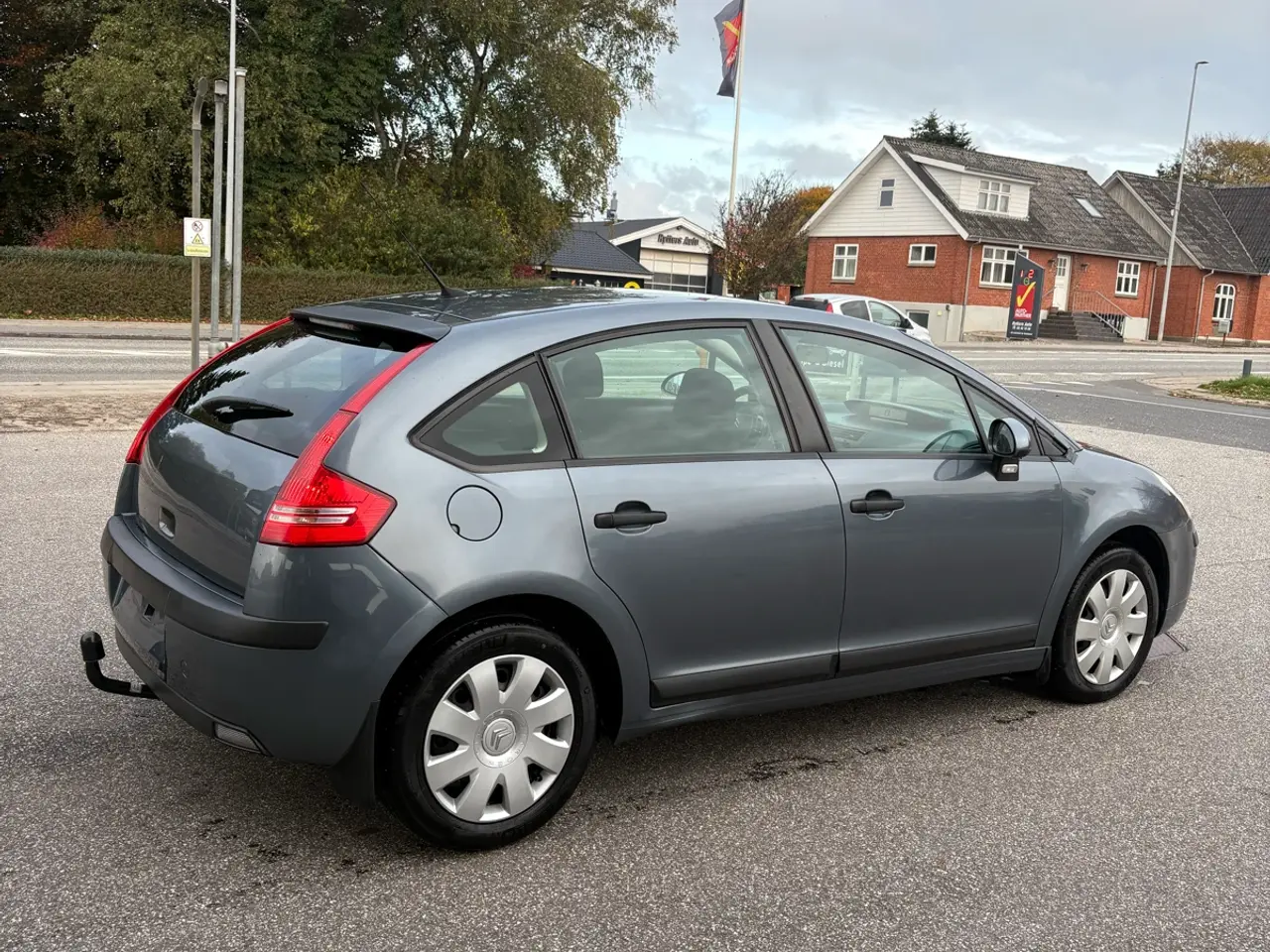 Billede 4 - Citroën C4 1.6 16V benzin – 109 HK – 2008 fin kilo