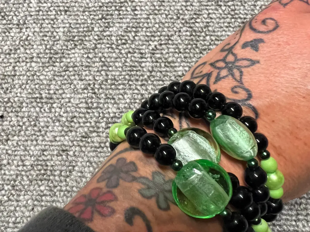 Billede 10 - Smukke nye grønne armbånd