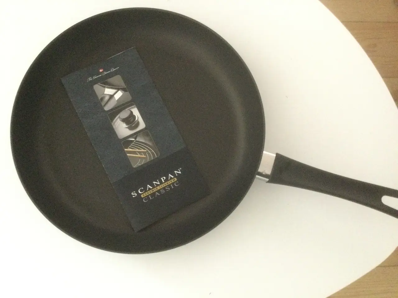 Billede 1 - Pande, Ny Scanpan 28 cm, ikke induktion.