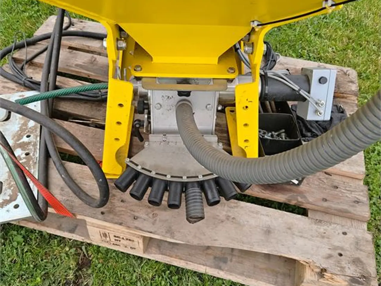 Billede 7 - ABC Bednar ALFA 400 - ISOBUS-kontrol