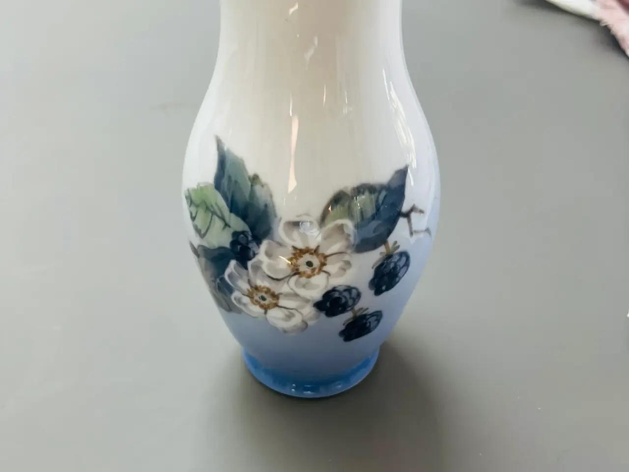 Billede 1 - Royal Copenhagen Vase