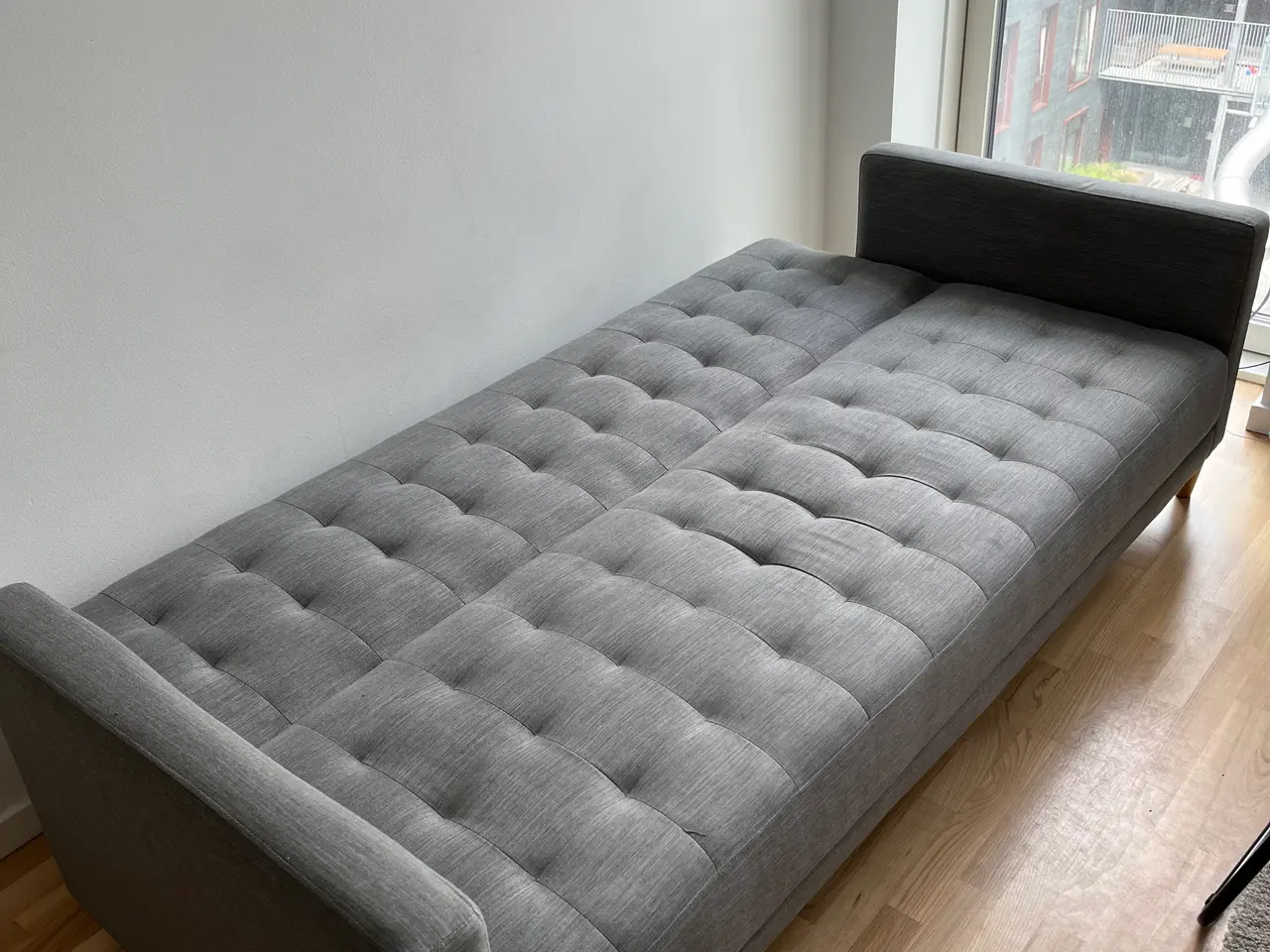 Billede 2 - Grå sovesofa