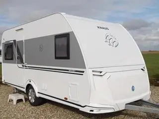 Knaus SPORT 450 FU