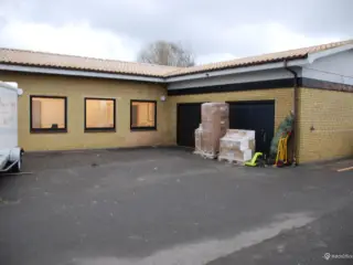 Flot lejemål lager + kontor