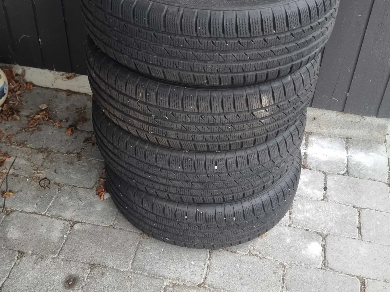 Billede 10 - Vinterdæk – god stand – 3.000 kr
