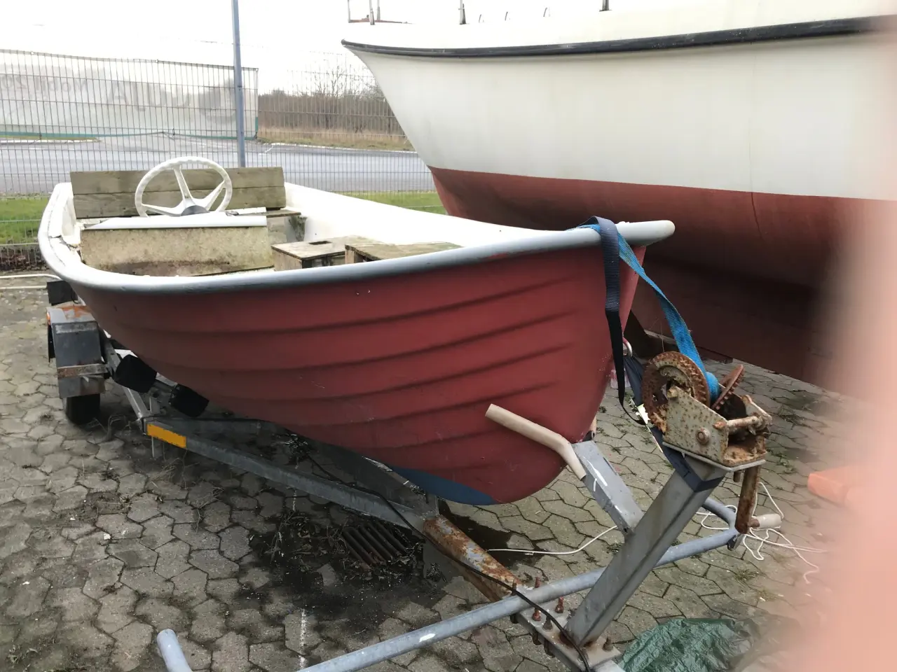 Billede 2 - Styrepultbåd ny pris 2500kr