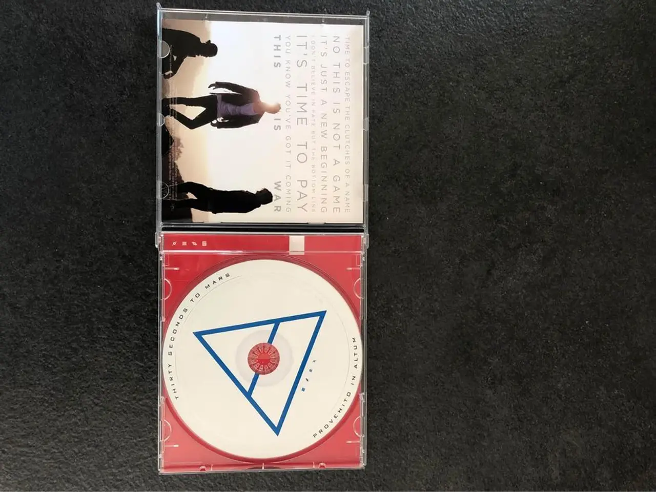 Billede 2 - Thirty seconds to Mars - CD