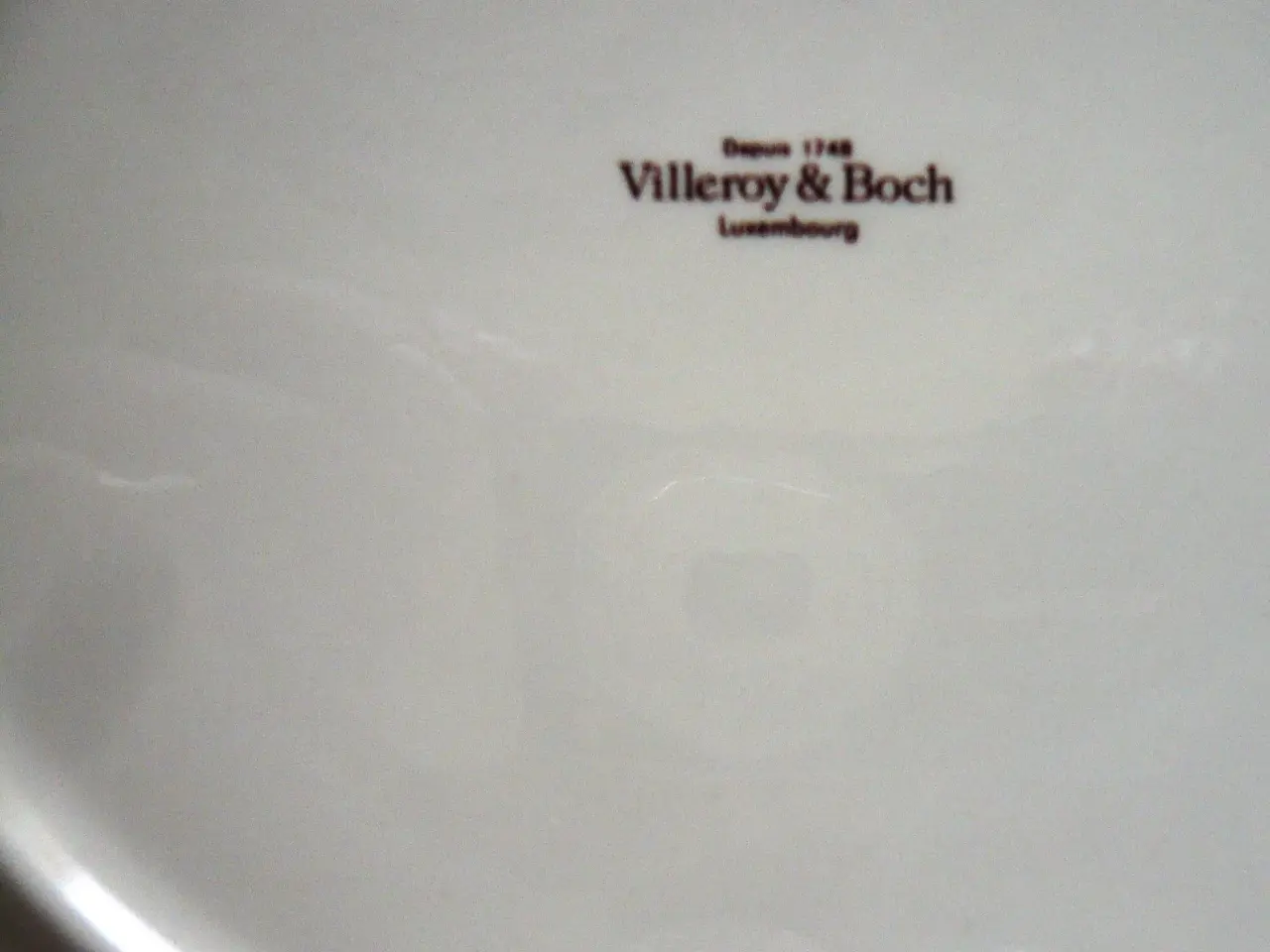 Billede 2 - Villeroy & Boch platte: MG Car Club Luxemburg