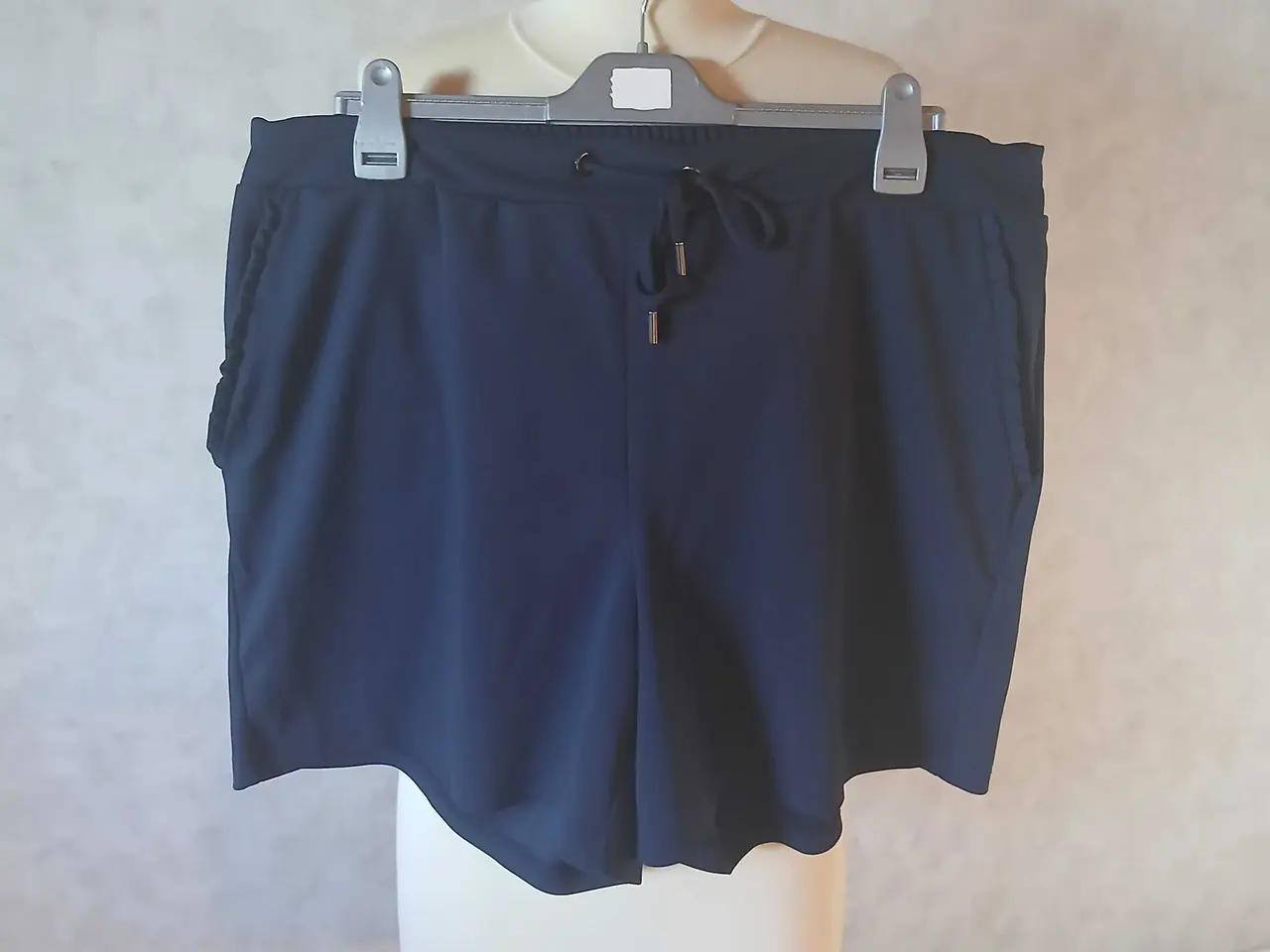 Billede 1 - Mørkeblå shorts