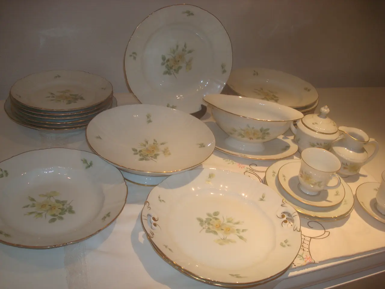 Billede 1 - KLITROSE B&G mange dele, FLOTTE, FEJLFRIE, SENDES