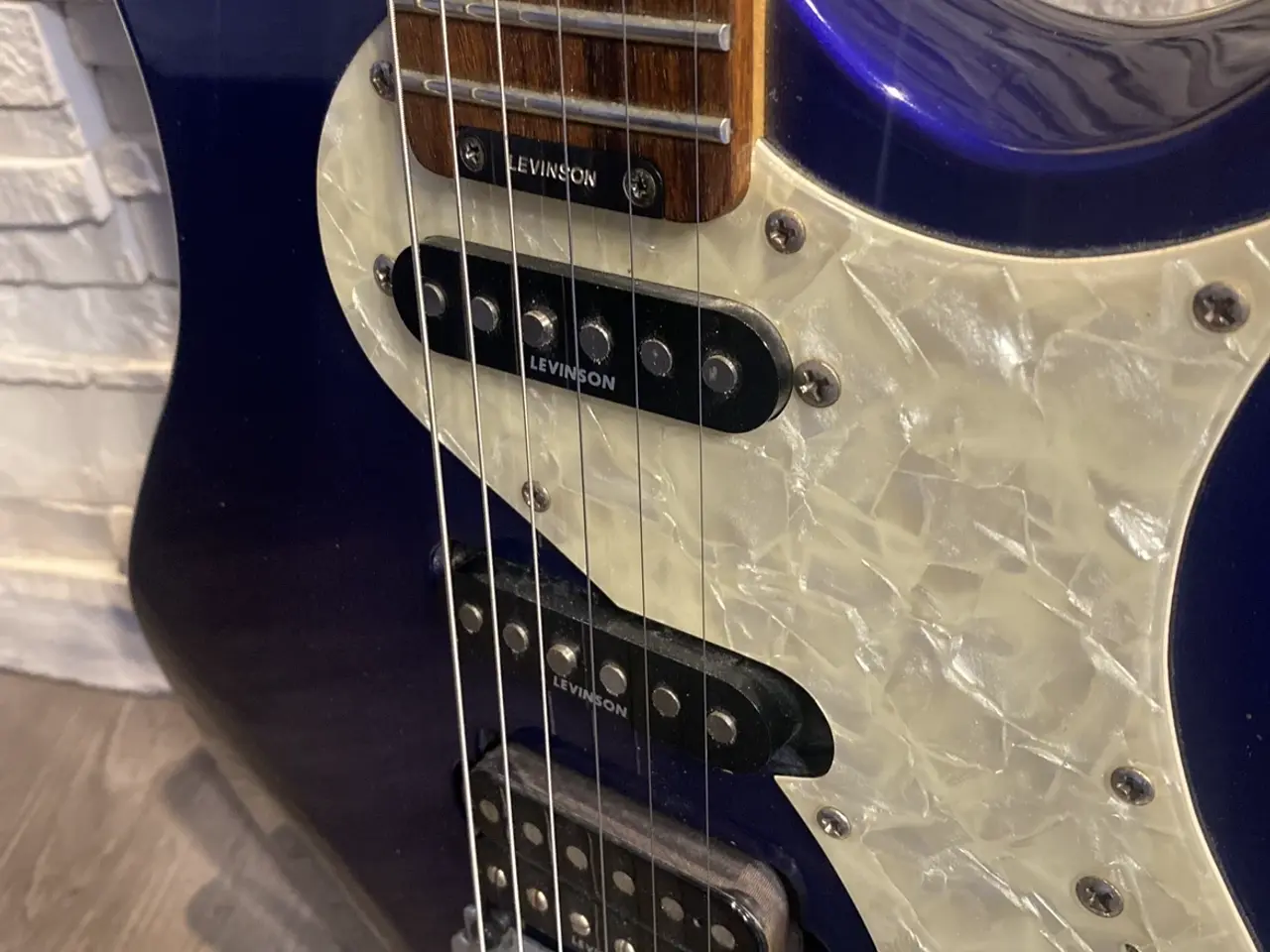 Billede 2 - Elguitar BLADE