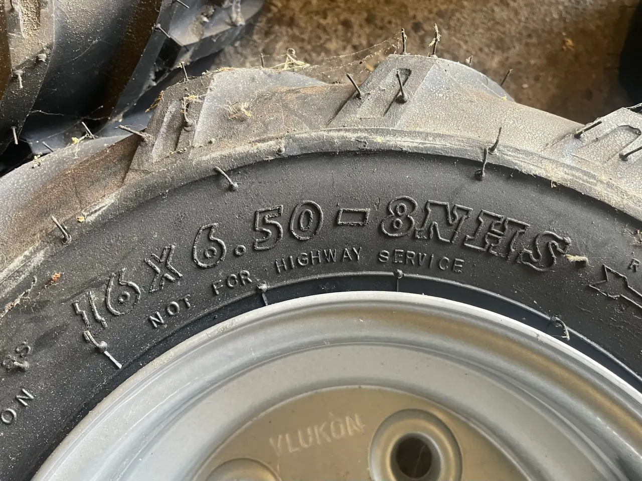 Billede 2 - Hjul til havetraktor eller lignende 